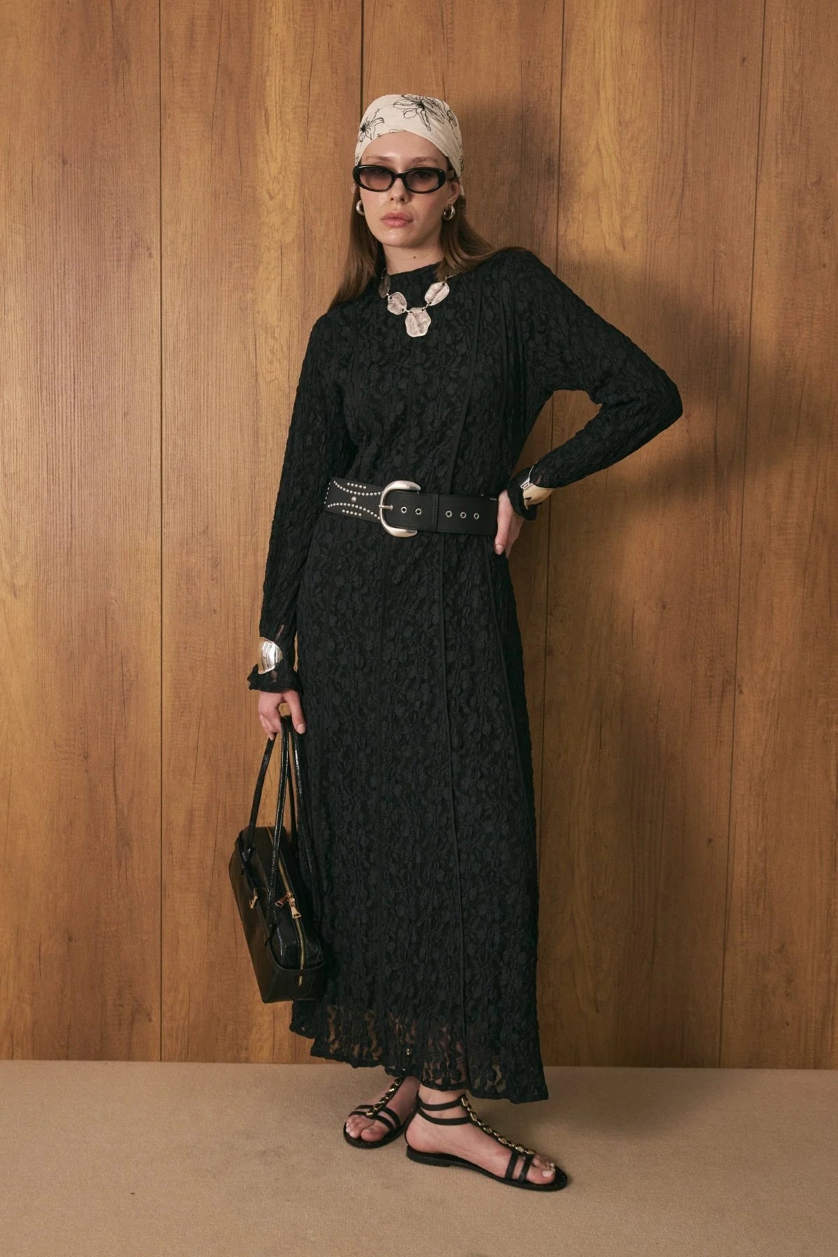 Premium Lace Dress - Black