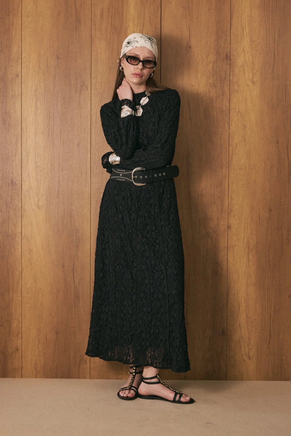 Premium Lace Dress - Black
