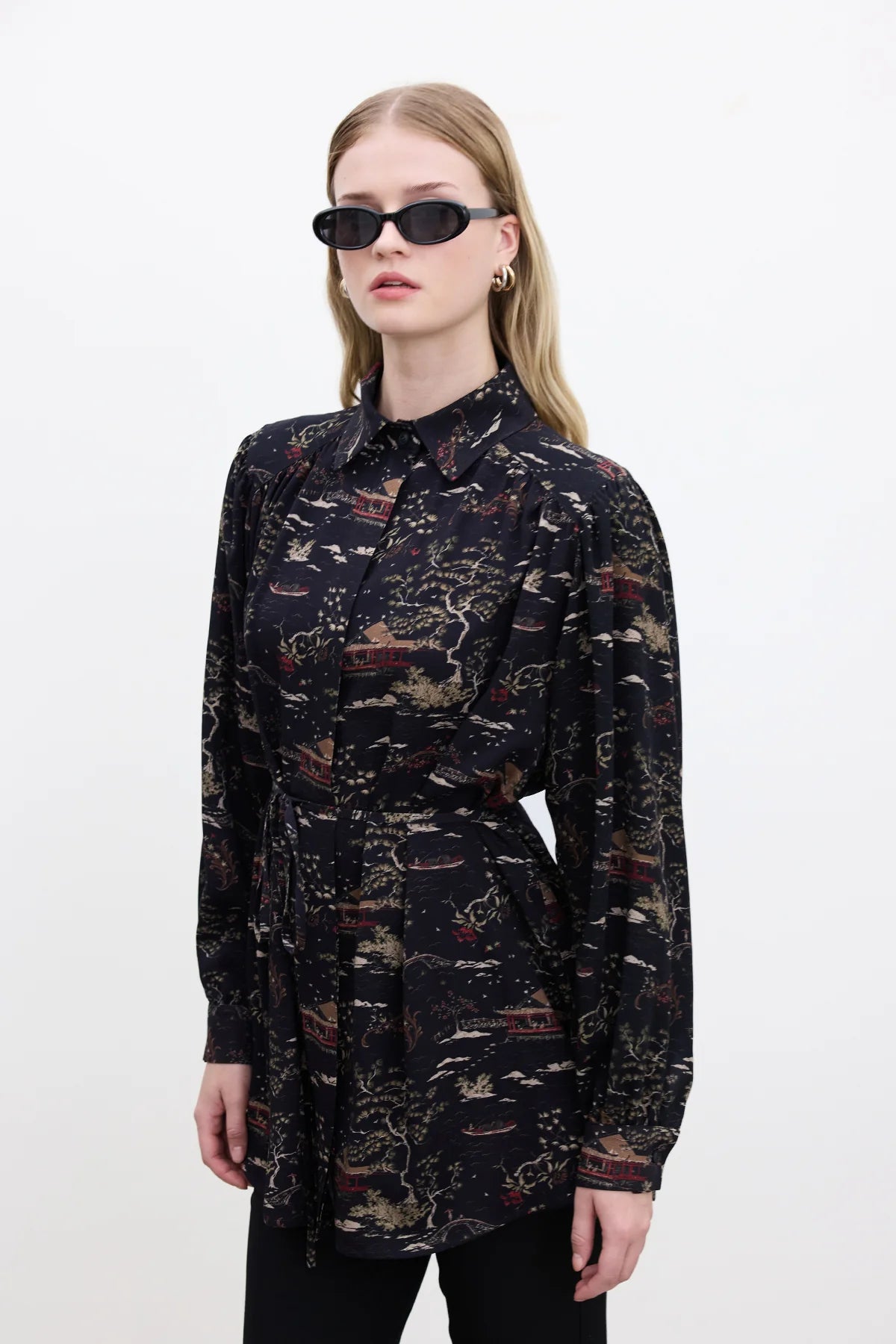 Belted Retro Shirt Osaka