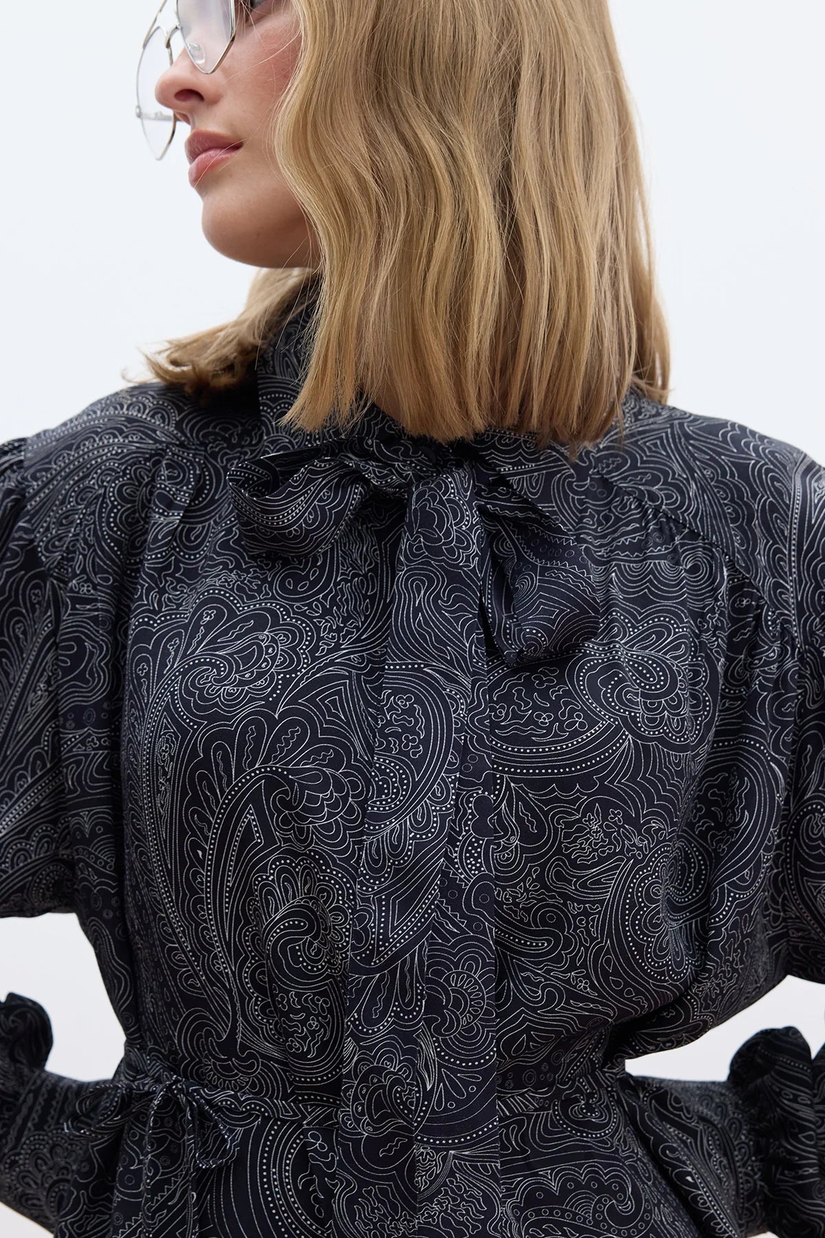 Belted Retro Shirt Reina