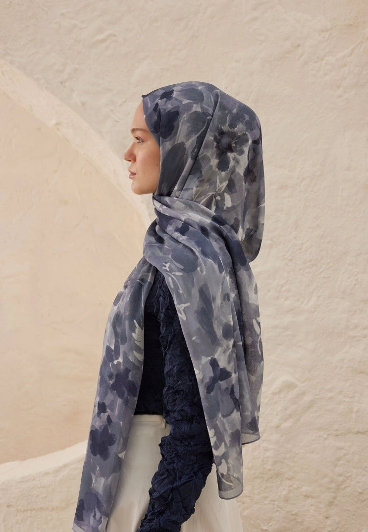 Lizzy Viscose Scarf Indigo