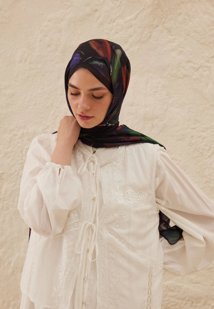 Dark Garden Viscose Scarf Navy
