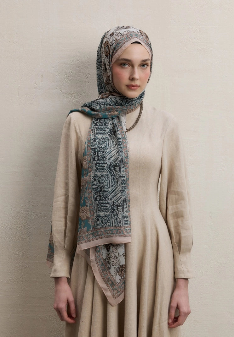 Adella Silk Crepe Scarf Beige
