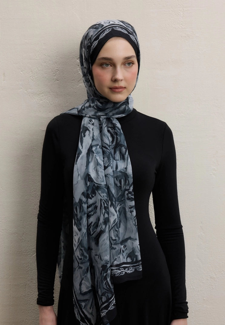 Margot Silk Crepe Scarf Black