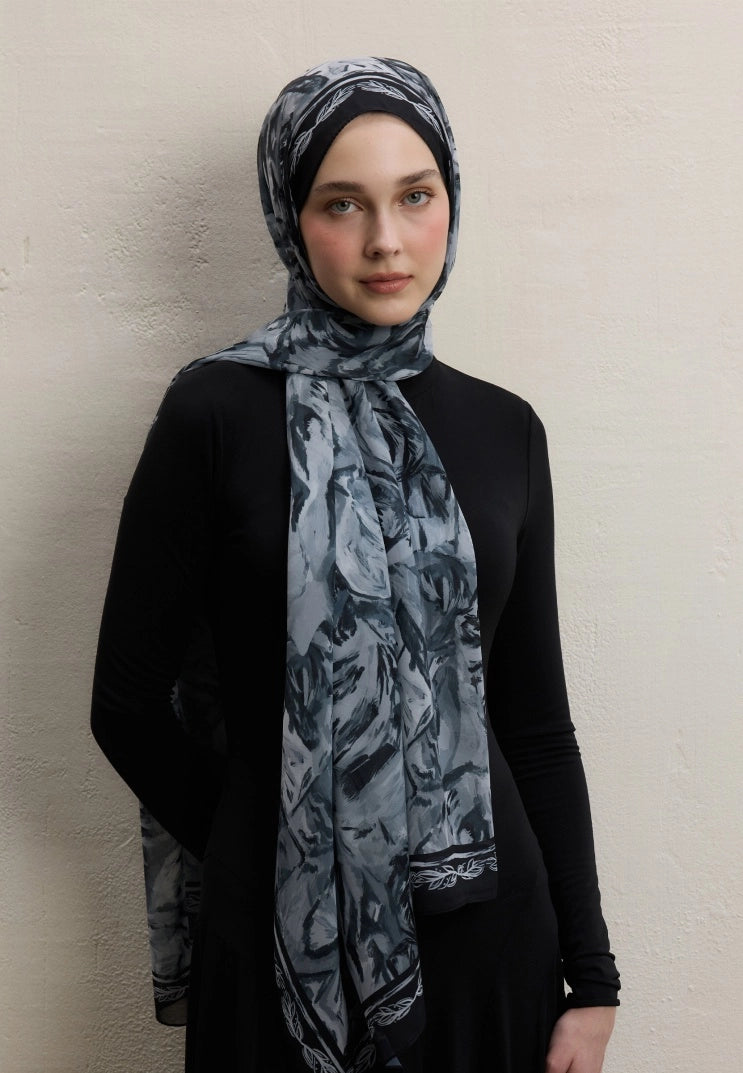 Margot Silk Crepe Scarf Black