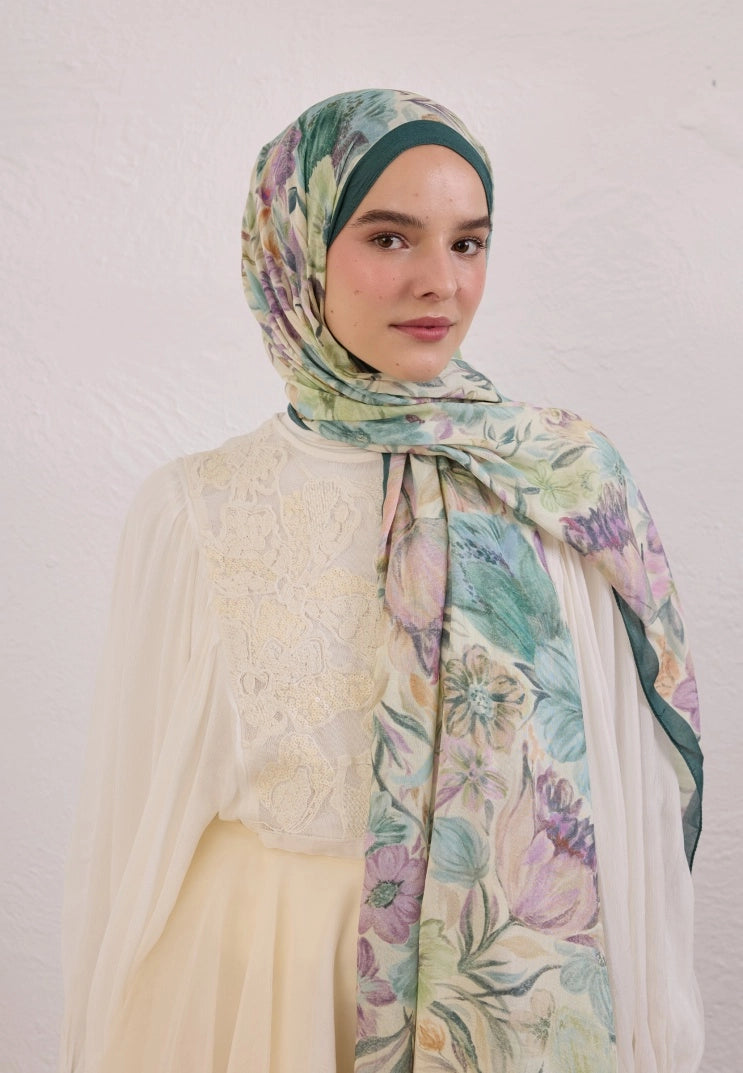 Vintage Garden Viscose Scarf Green