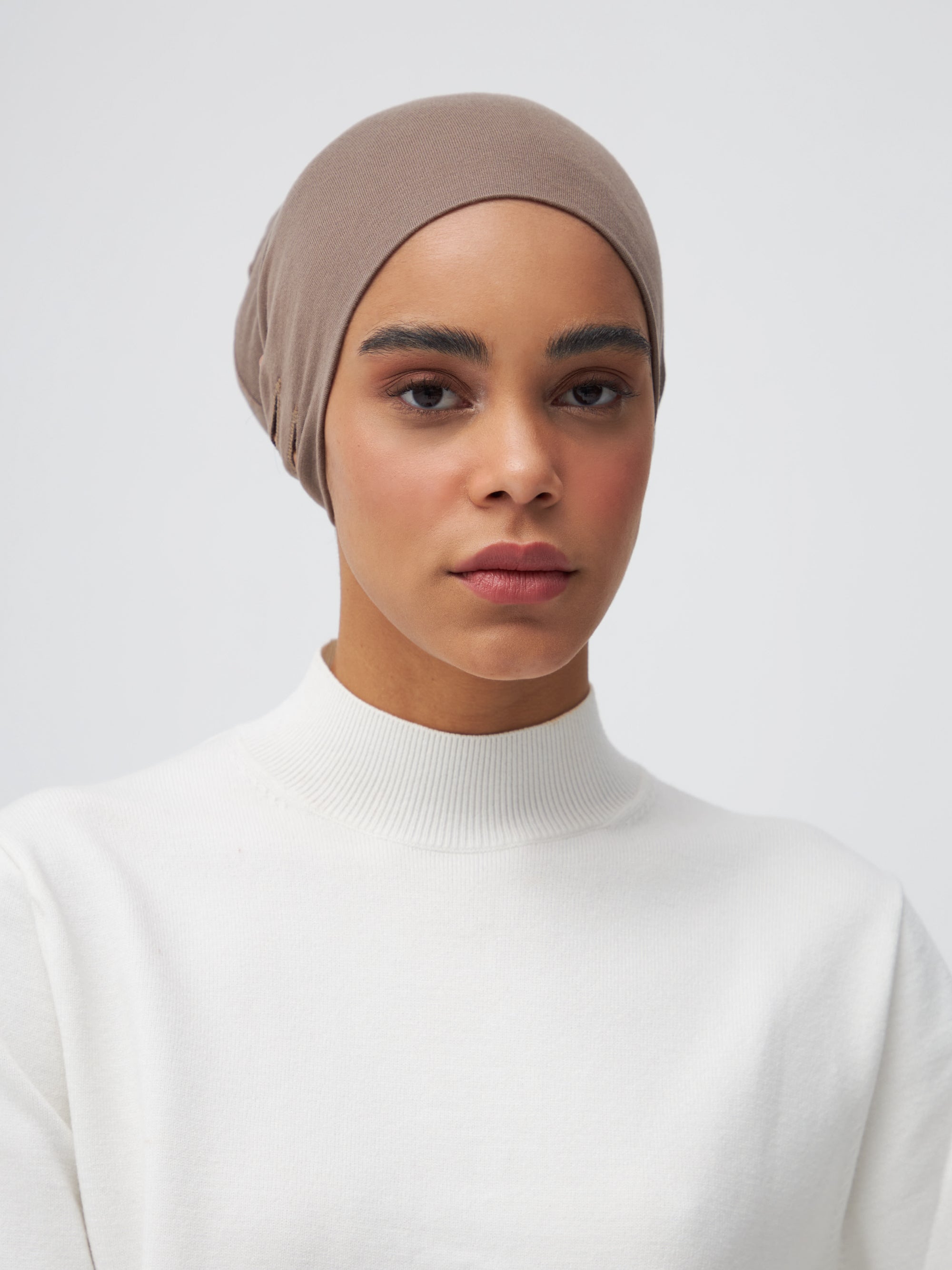 Slit Tie Back Underscarf Desert Taupe