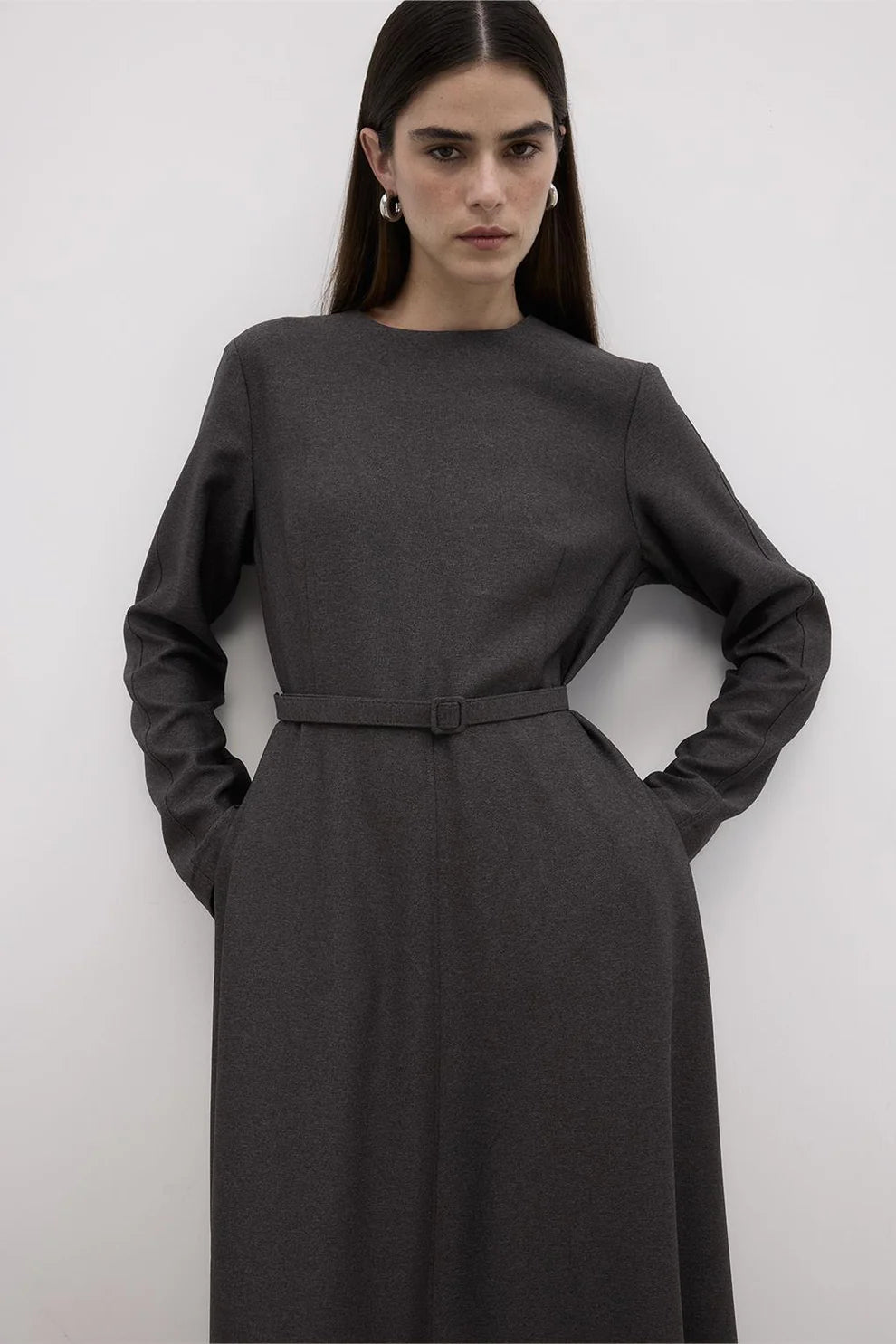 Arched Long Bell Dress Anthracite