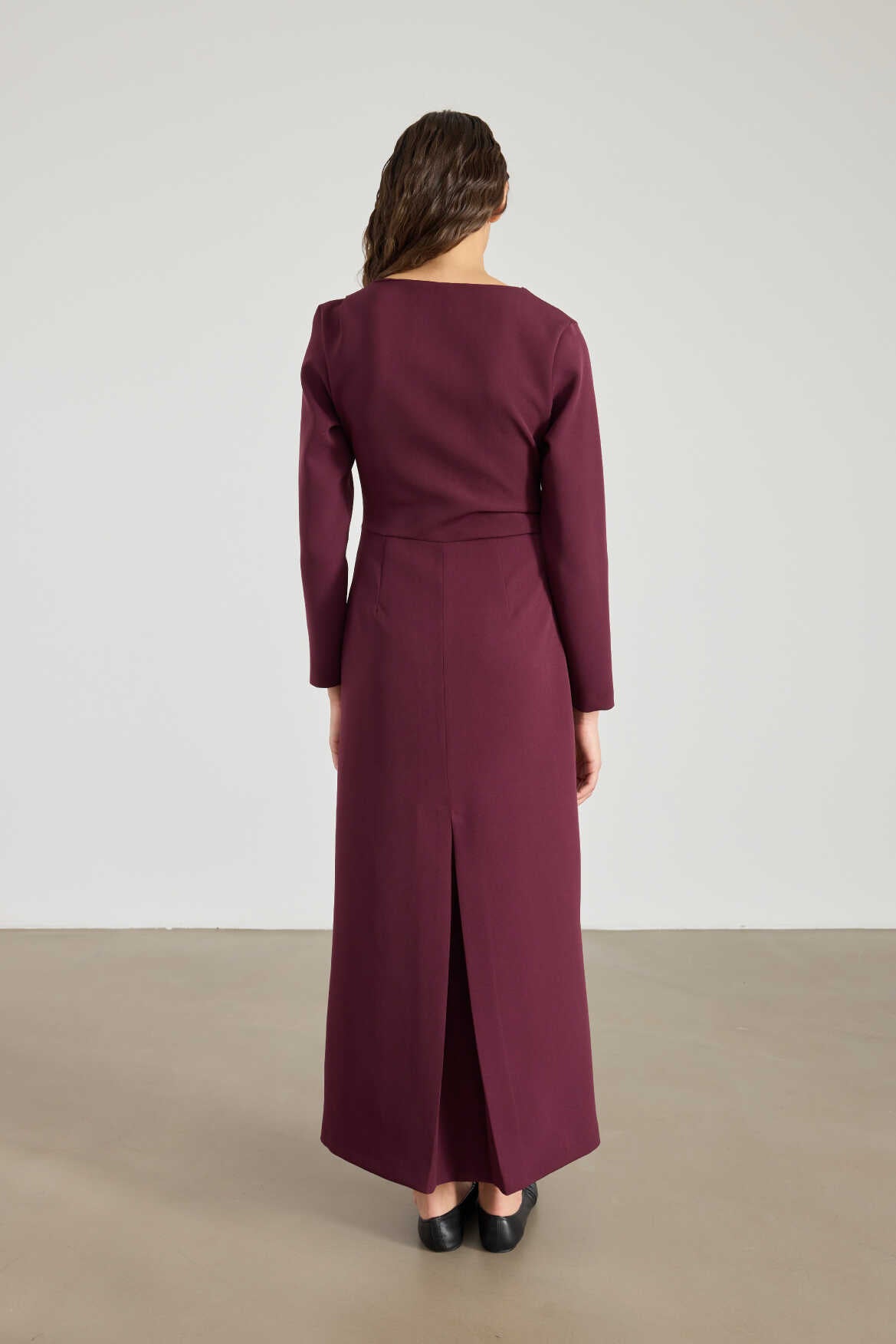 Pleat Detail Premium Dress Burgundy