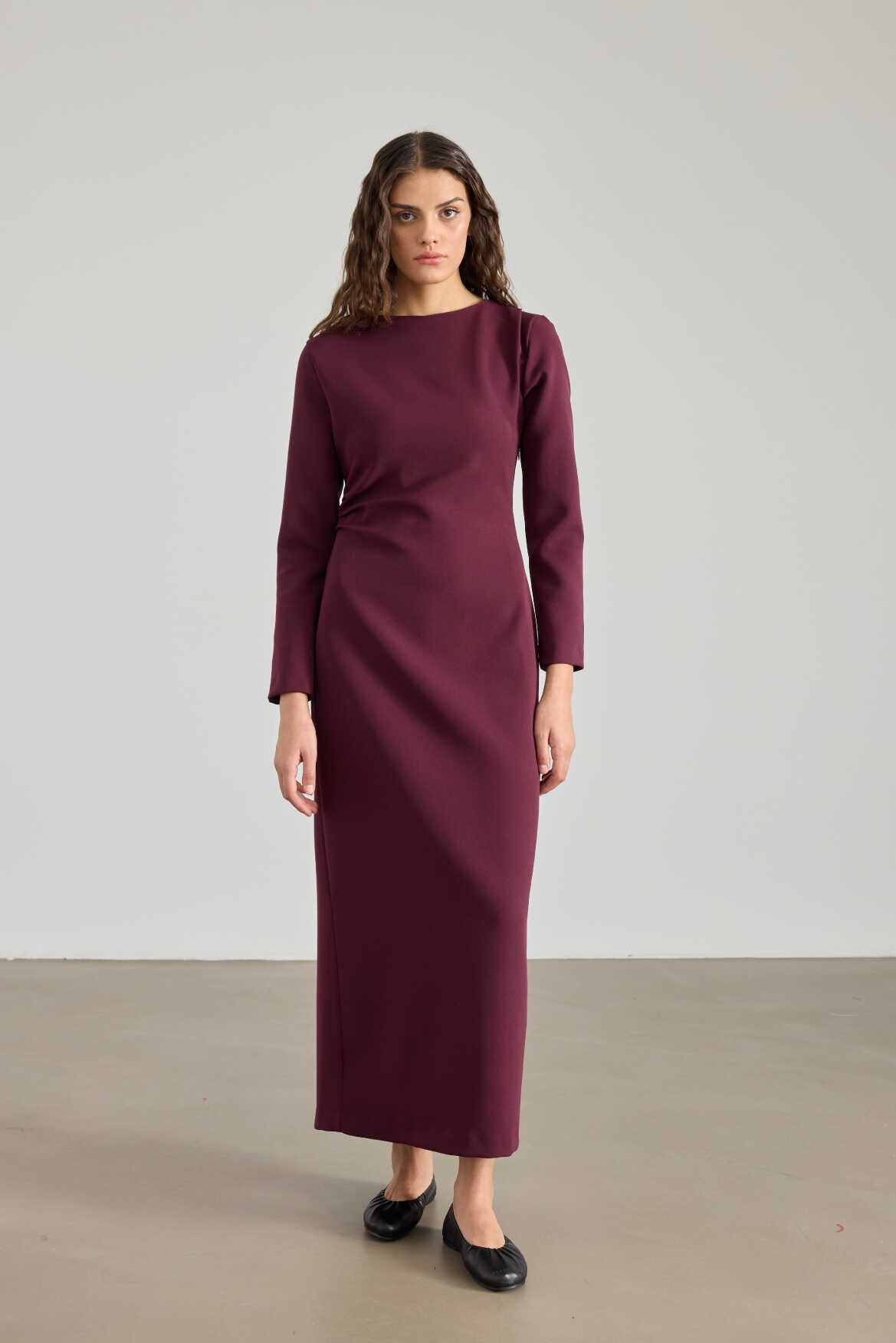 Pleat Detail Premium Dress Burgundy