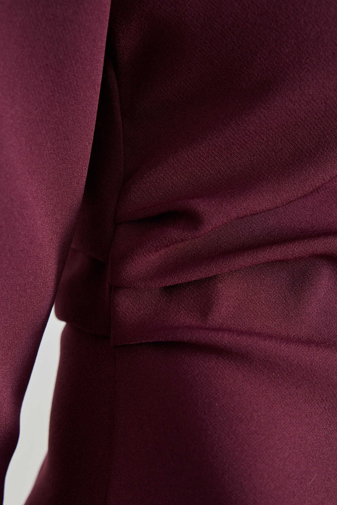 Pleat Detail Premium Dress Burgundy