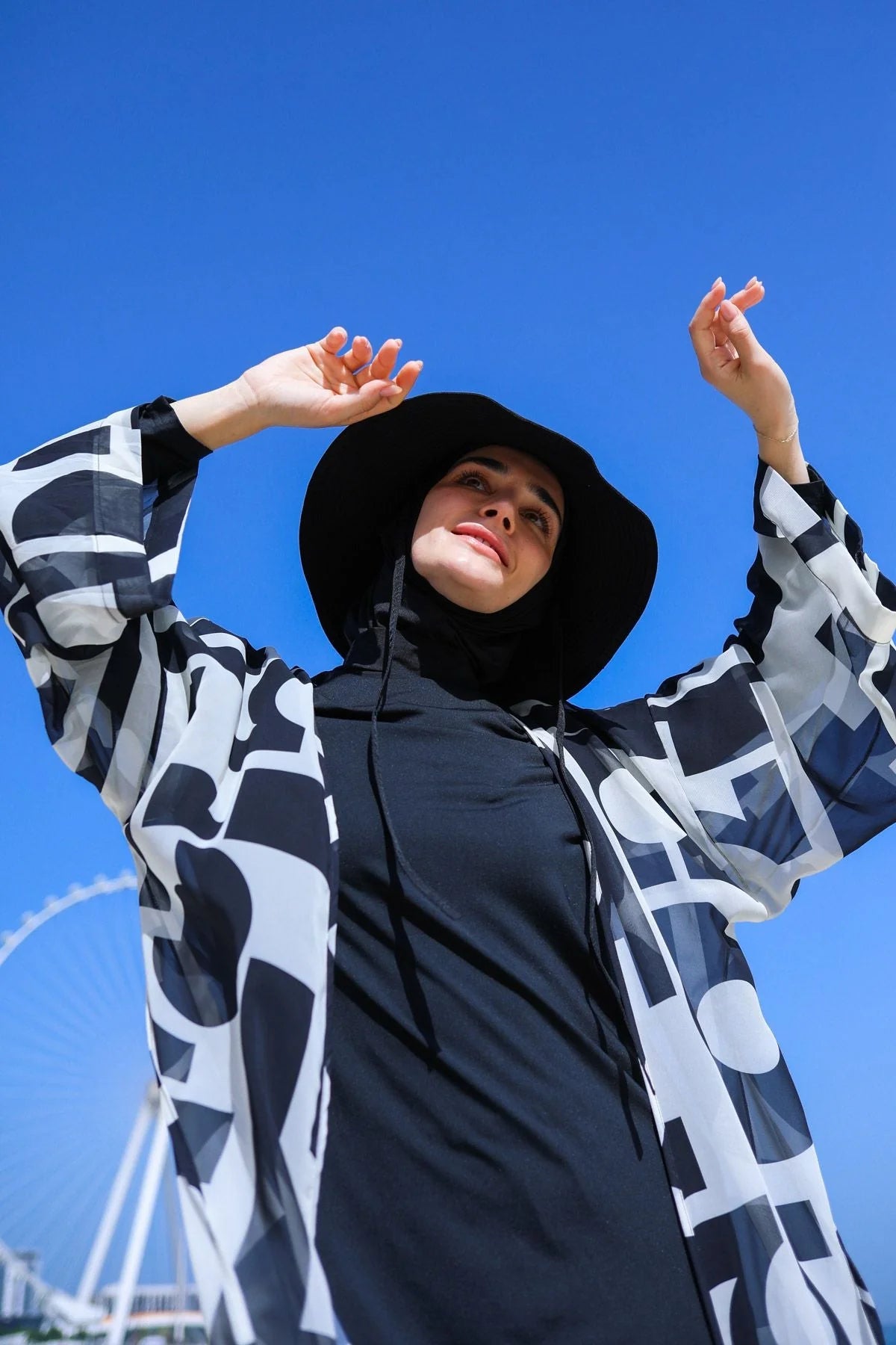 Black Geometric Beach Kimono