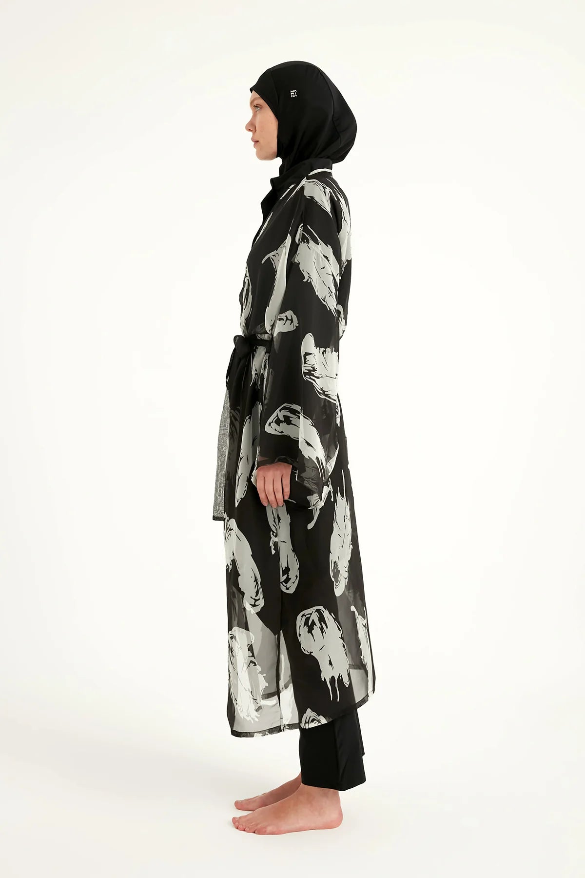 Silky Abstract Beach Kimono Black