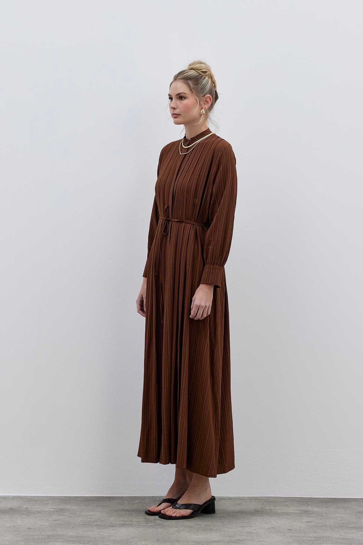 Pleated Linen Shirt Dress Brown