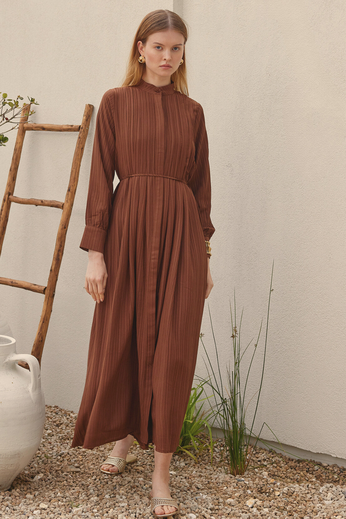 Pleated Linen Shirt Dress Brown