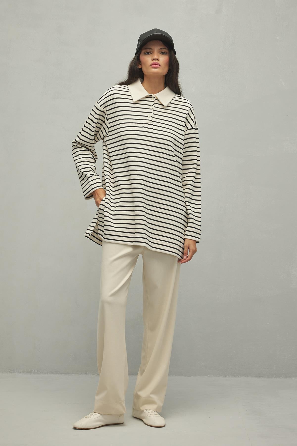 Polo Neck Sweatshirt Black Striped