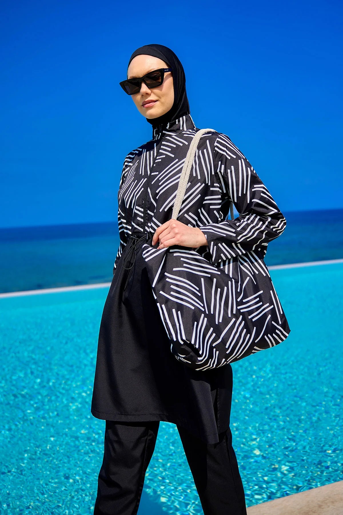 4-Piece Patterned Burkini Set Black